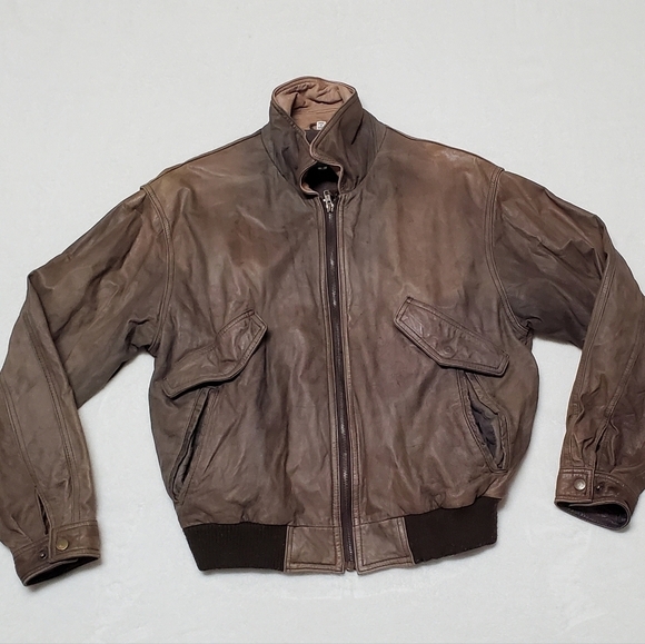 VINTAGE 80s American Eagle Outfitters Distressed Leather Bomber Jacket Medium - Picture 4 of 16